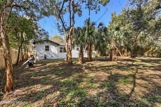 1425 SOMERVILLE Road, Jacksonville, FL 32207