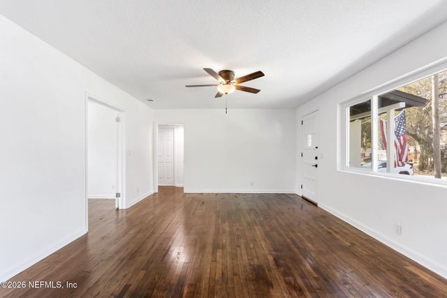 1425 SOMERVILLE Road, Jacksonville, FL 32207