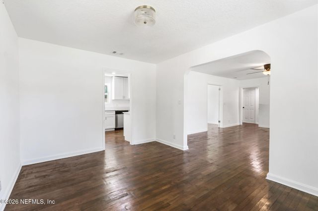 1425 SOMERVILLE Road, Jacksonville, FL 32207