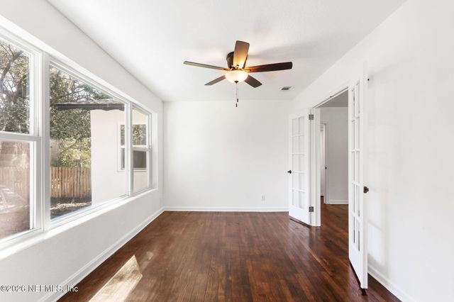 1425 SOMERVILLE Road, Jacksonville, FL 32207