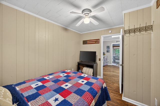 155 Mayberry Dr, Smithville, TN 37166