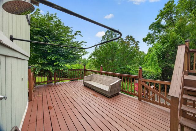 155 Mayberry Dr, Smithville, TN 37166