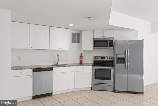 2628 FIVE OAKS RD, Vienna, VA 22181