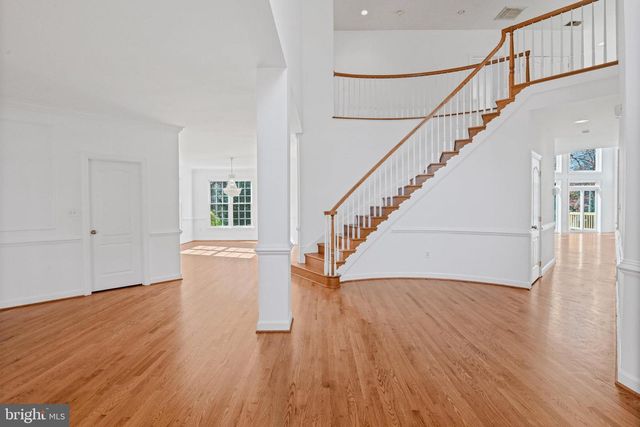 2628 FIVE OAKS RD, Vienna, VA 22181