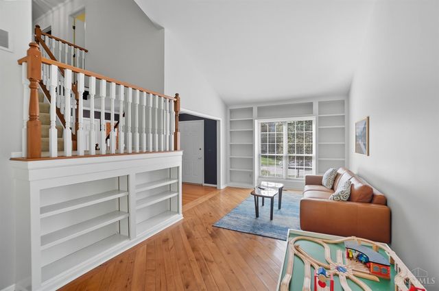 9990 Bentcreek Drive, Symmes Twp, OH 45140