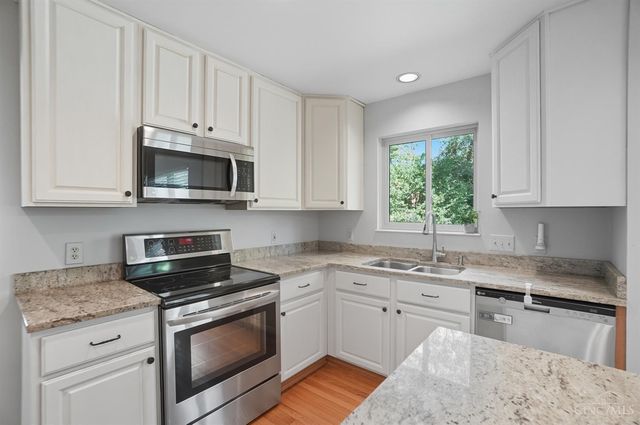 9990 Bentcreek Drive, Symmes Twp, OH 45140