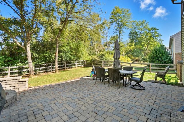 9990 Bentcreek Drive, Symmes Twp, OH 45140