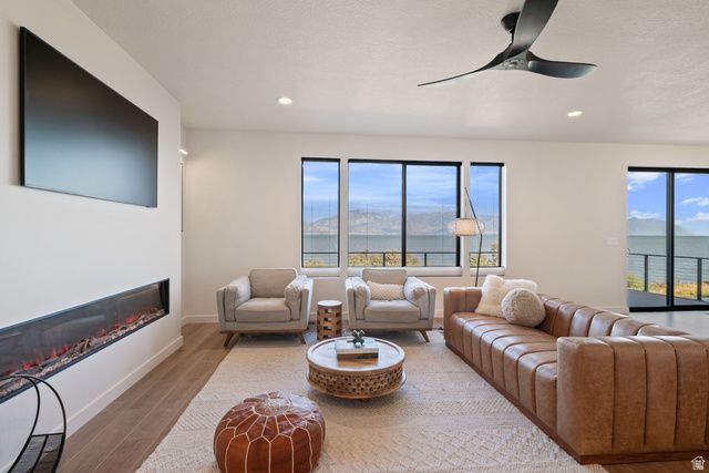 2812 S GREENHEAD DR, Saratoga Springs, UT 84045