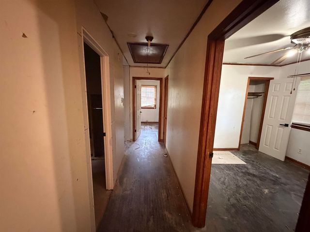 322 SULLIVAN DR, Memphis, TN 38109