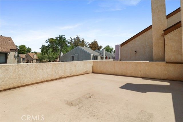 1840 E Avenue J2 5, Lancaster, CA 93535