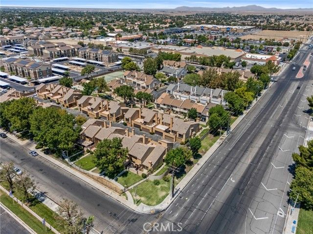 1840 E Avenue J2 5, Lancaster, CA 93535