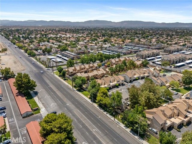 1840 E Avenue J2 5, Lancaster, CA 93535