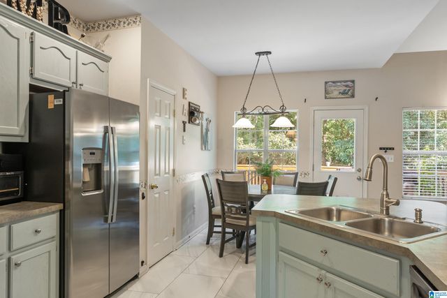 104 MAGNOLIA RIDGE CIRCLE, Chelsea, AL 35043