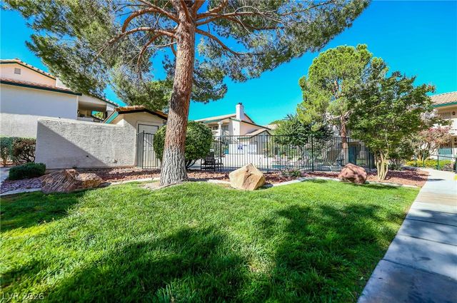 1505 Cedar Rock Lane 201, Las Vegas, NV 89128