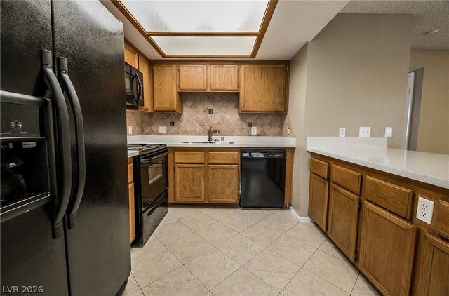1505 Cedar Rock Lane 201, Las Vegas, NV 89128