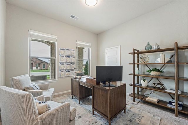 16548 W 166th Place, Olathe, KS 66062