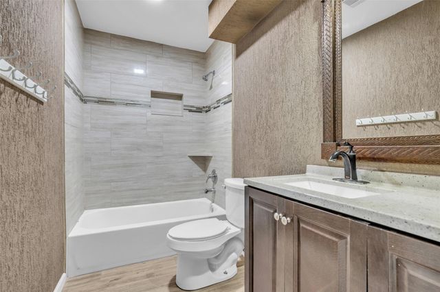 6522 Redding Springs Lane, Houston, TX 77086
