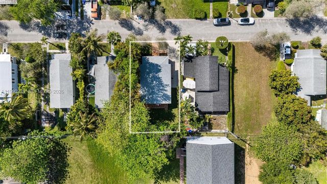 129 Florida Ave, Coral Gables, FL 33133