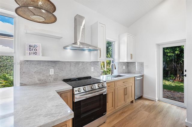 129 Florida Ave, Coral Gables, FL 33133