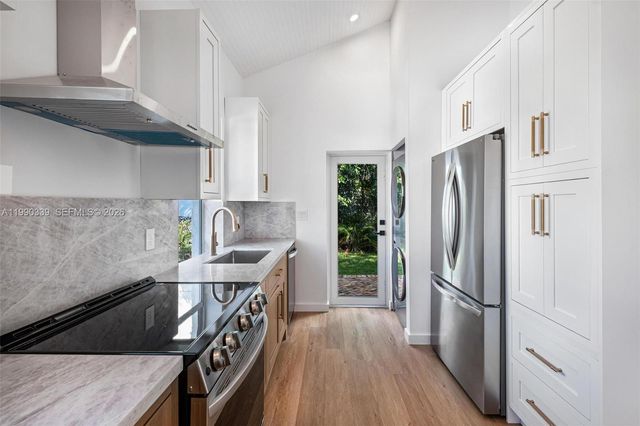 129 Florida Ave, Coral Gables, FL 33133