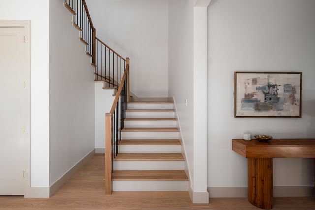 8931 San Fernando Way, Dallas, TX 75218