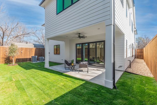 8931 San Fernando Way, Dallas, TX 75218