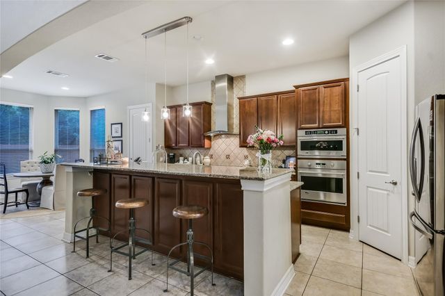 223 Lake Como DR, Austin, TX 78734