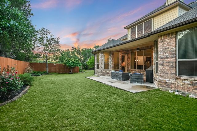 223 Lake Como DR, Austin, TX 78734