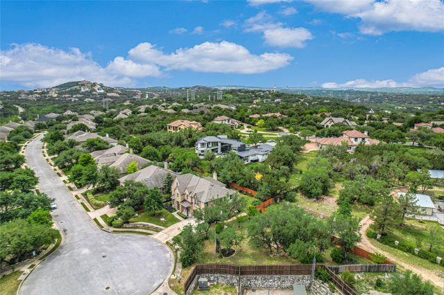 223 Lake Como DR, Austin, TX 78734