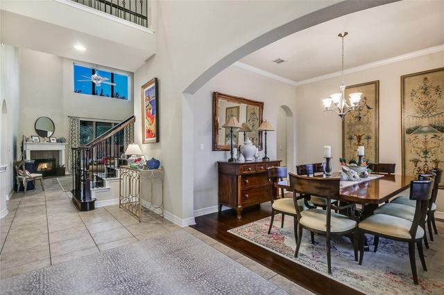 223 Lake Como DR, Austin, TX 78734