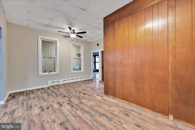 7 E PENN AVE, Cleona, PA 17042