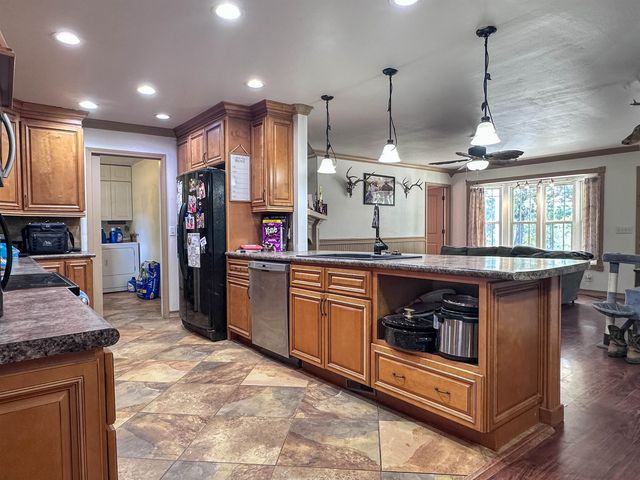 34 Alma Drive, Highland, AR 72542