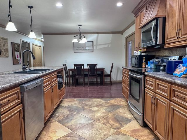 34 Alma Drive, Highland, AR 72542