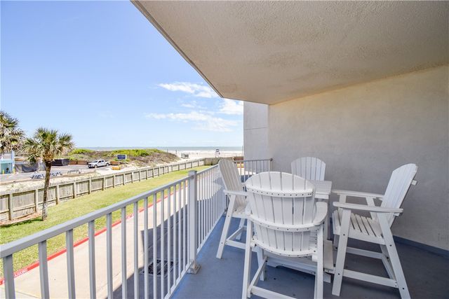 800 Sandcastle Dr 108, Port Aransas, TX 78373