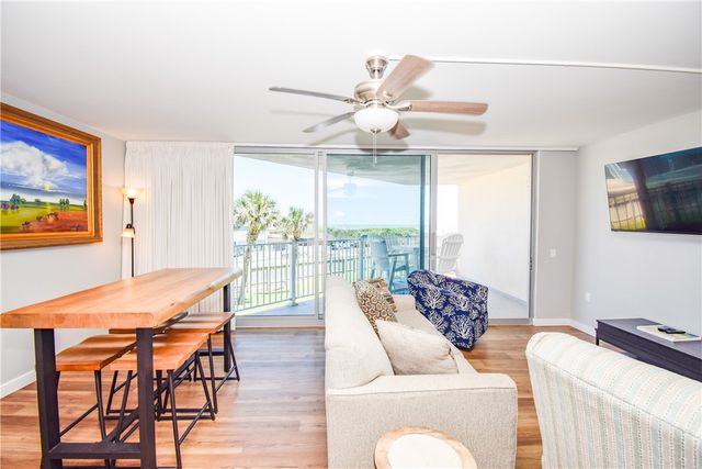 800 Sandcastle Dr 108, Port Aransas, TX 78373