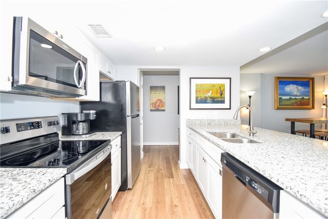800 Sandcastle Dr 108, Port Aransas, TX 78373