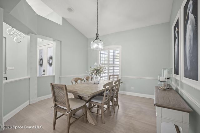 809 W Central Boulevard, Cape Canaveral, FL 32920