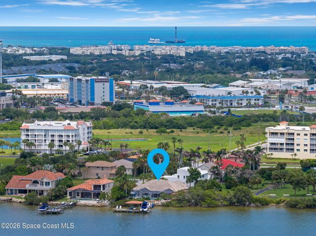 809 W Central Boulevard, Cape Canaveral, FL 32920