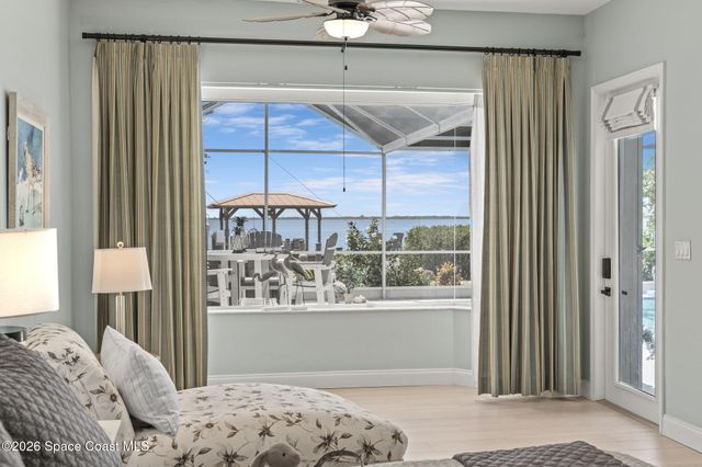 809 W Central Boulevard, Cape Canaveral, FL 32920