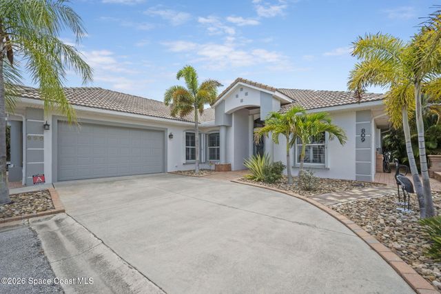809 W Central Boulevard, Cape Canaveral, FL 32920