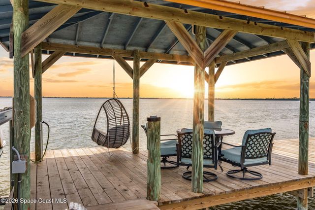 809 W Central Boulevard, Cape Canaveral, FL 32920