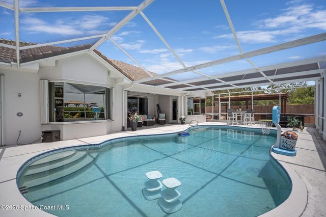 809 W Central Boulevard, Cape Canaveral, FL 32920