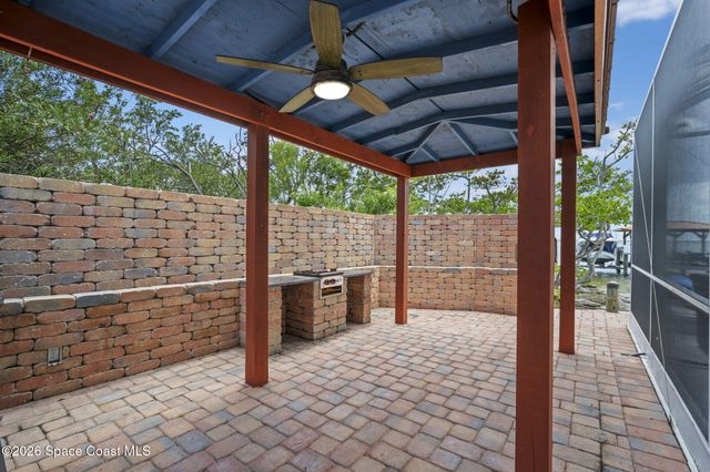 809 W Central Boulevard, Cape Canaveral, FL 32920