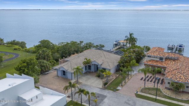 809 W Central Boulevard, Cape Canaveral, FL 32920
