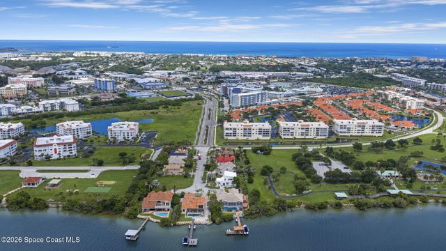 809 W Central Boulevard, Cape Canaveral, FL 32920