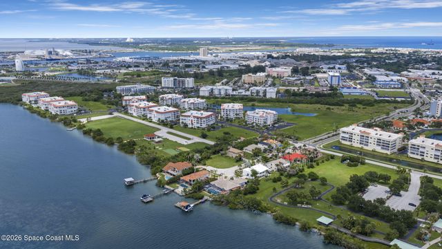 809 W Central Boulevard, Cape Canaveral, FL 32920