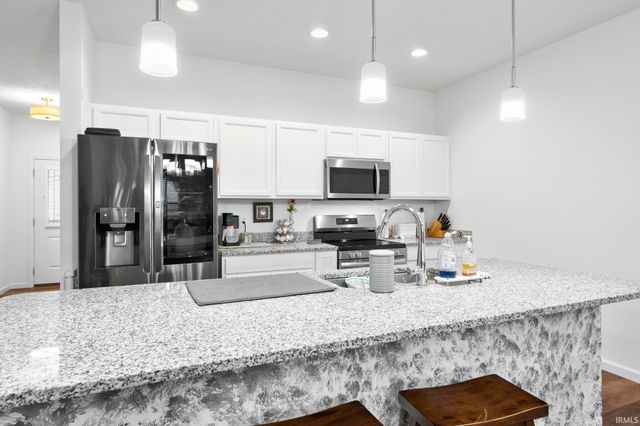 301 Folkston Way, Lafayette, IN 47905