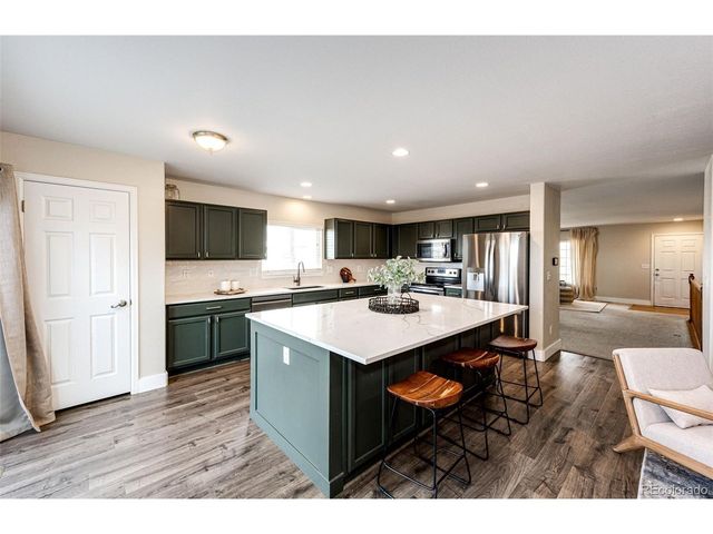 10181 Chambers Dr, Commerce City, CO 80022