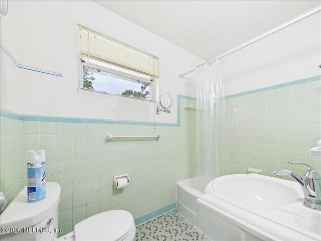 1123 OVINGTON Road S, Jacksonville, FL 32216