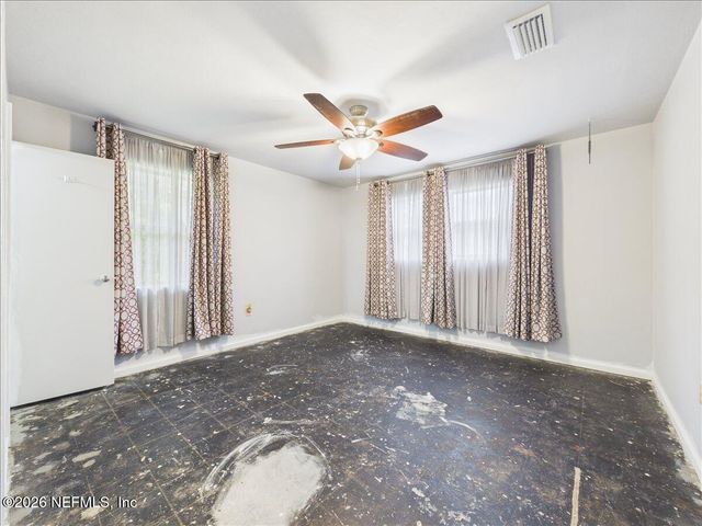 1123 OVINGTON Road S, Jacksonville, FL 32216